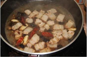 黑蒜红烧肉焖土豆的做法图解5