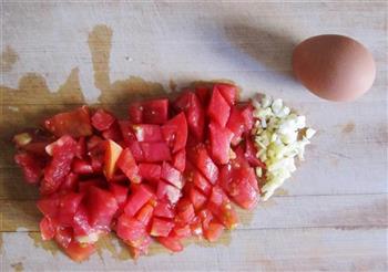 西红柿炒蛋螺丝粉的做法步骤3