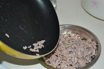 黑木耳酸笋炒肉丝的做法步骤5