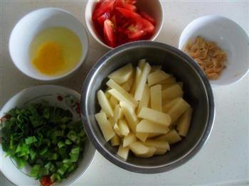 酱油土豆炒饭的做法步骤2