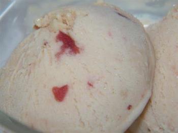 朗姆草莓冰淇淋的做法步骤24