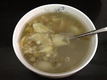 薏仁百合绿豆汤的做法步骤5