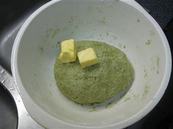 抹茶蜜豆面包的做法步骤2