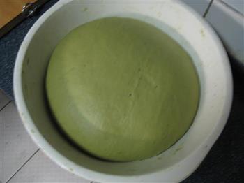 抹茶蜜豆面包的做法步骤5