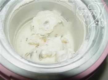 酸奶冰激凌的做法步骤10