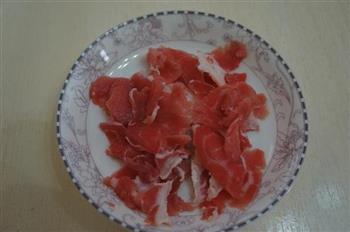 胡椒牛肉饭的做法步骤1