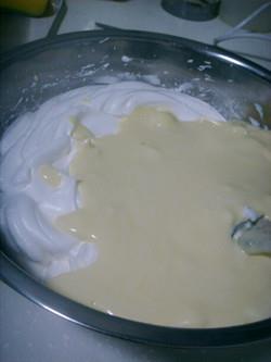 轻乳酪蛋糕的做法步骤6