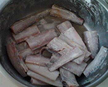 红烧版糖醋带鱼的做法步骤1