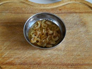 西红柿海米蘑菇汤的做法图解1