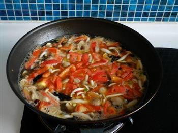 西红柿海米蘑菇汤的做法图解10