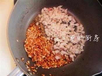 台湾卤肉饭的做法步骤7