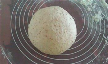埃索瓦司香料面包的做法图解1