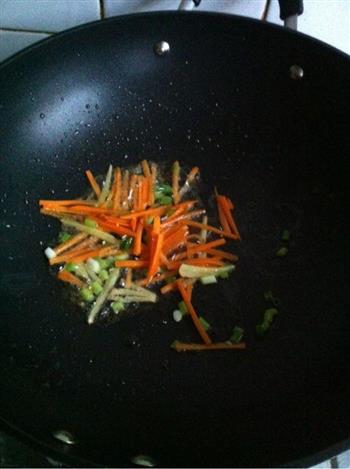 韭菜苔炒虾仁的做法步骤4