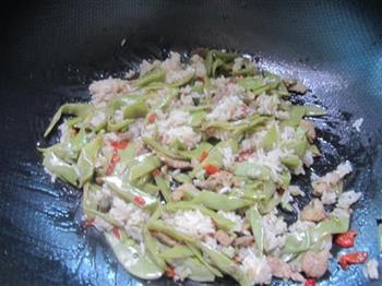 蔬菜肉丝焖饭的做法步骤8