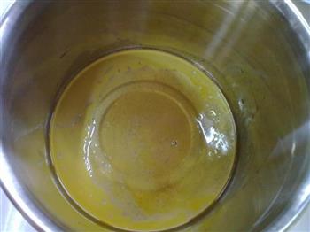 广式蛋黄豆沙月饼的做法步骤4