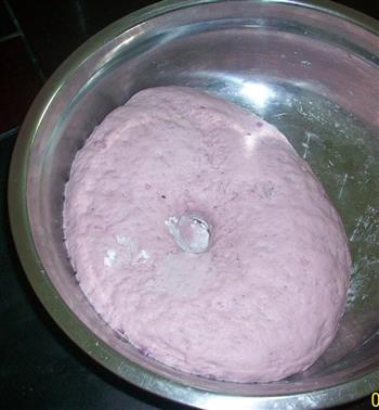 紫薯香肠卷的做法步骤6