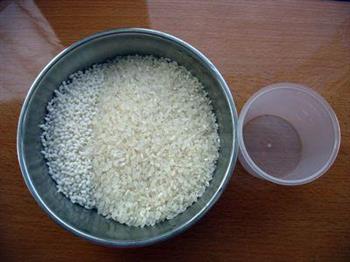 三色糯米饭的做法步骤1