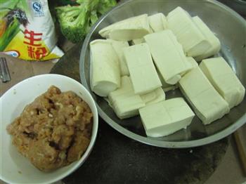 客家煎酿豆腐的做法步骤1