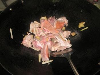 红鲷鱼头汤的做法图解4