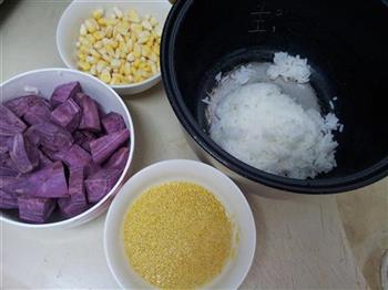 紫薯玉米粥的做法步骤2