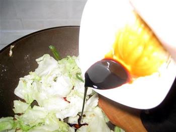 炝炒圆白菜的做法步骤6