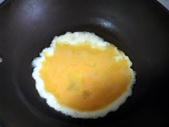 豆酱鸡蛋炒饭的做法步骤3