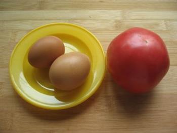 番茄炒蛋的做法步骤1