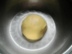 红豆沙南瓜球的做法步骤3