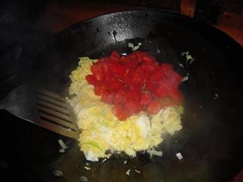 番茄鸡蛋翡翠面的做法步骤3