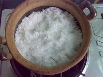 瓦煲盐焗虾的做法步骤11