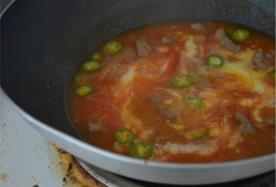 番茄滑蛋牛肉的做法步骤6