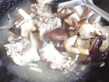 香菇豆腐排骨汤的做法步骤10