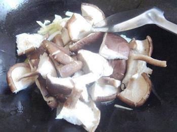 香菇豆腐排骨汤的做法图解9
