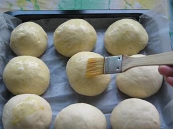 椰蓉面包的做法步骤9