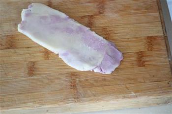 紫薯酥皮蛋黄月饼的做法步骤12