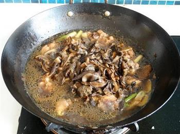 黄菇土豆烧鸡块的做法步骤14