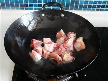 黄菇土豆烧鸡块的做法步骤5