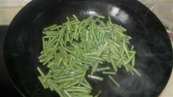 素炒豇豆的做法步骤1
