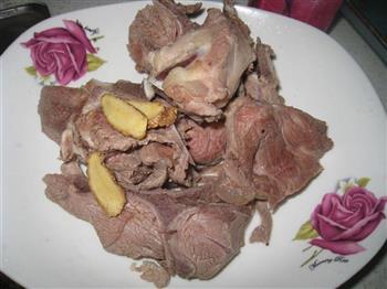 核桃蚝豉猪骨汤的做法步骤2