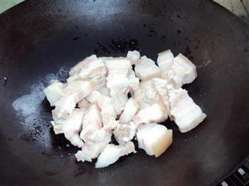 回锅肉烧土豆的做法步骤5