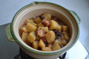 五花肉炖土豆的做法步骤9