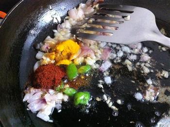 印度椰茸咖喱鸡肉的做法步骤5