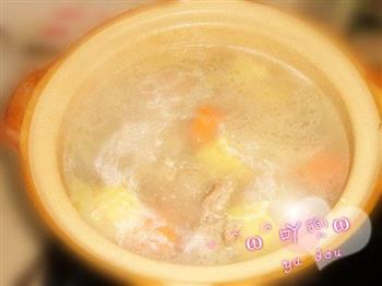 红萝卜排骨玉米汤的做法图解7