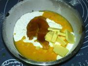 台式莲蓉蛋黄月饼的做法步骤3