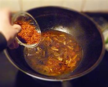 水煮鳝段的做法步骤5
