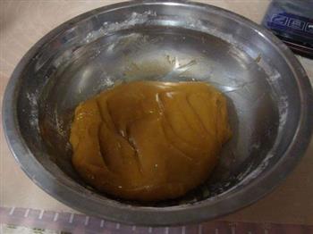 广式栗蓉紫薯月饼的做法步骤2