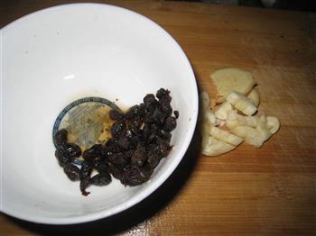 豆豉肉片烧冬瓜的做法步骤2
