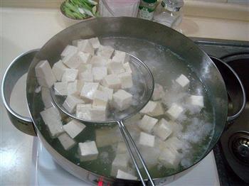 家常肉末烧豆腐的做法步骤5