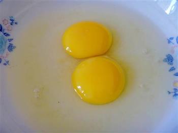 鸡蛋煎馒头早餐的做法图解4