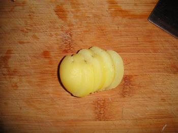 蚝豉金针菇小土豆的做法步骤14